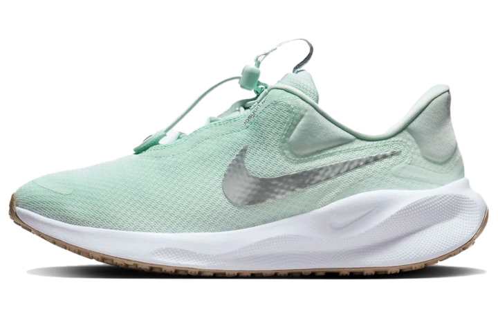 Nike Nike REVOLUTION 7 Cushioning, Wear Resistant Low top Running Shoes Women's Green White