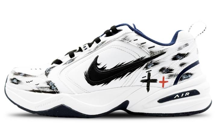 Nike Nike Air Monarch 4 Low top Chunky Sneakers Unisex White