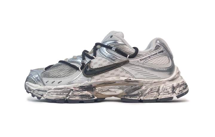 Nike Nike V5 RNR Abrasion Resistant Low top Casual Running Shoes Men's Silver Gray
