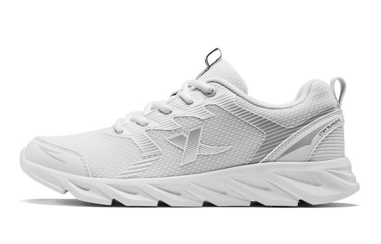 XTEP Blade Slip Resistant Abrasion Resistant Low top Running Shoes Women's White