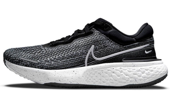 Nike Nike ZoomX Invincible Run Flyknit Oreo