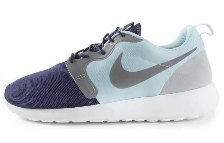 Nike Nike Rosherun Hyp Cushioning Slip Resistant Lightweight Low top Running Shoes Men's Gray Blue