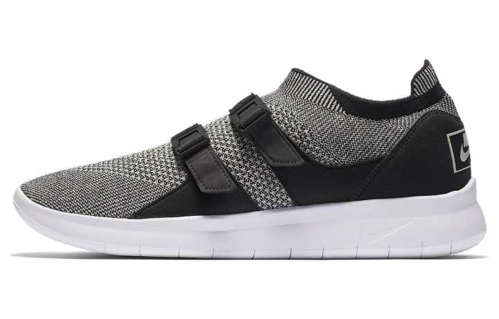 Nike Nike Air Sock Racer Ultra Flyknit Oreo