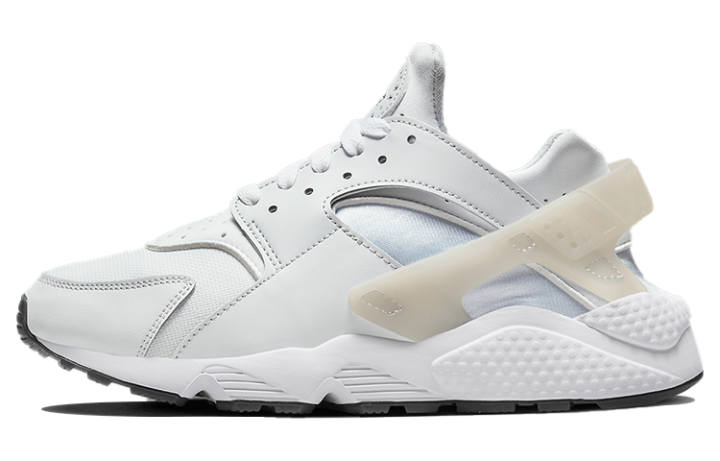 Nike Nike Air Huarache Pure Platinum Football Grey Women's