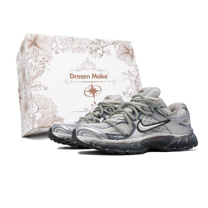 Nike Nike V5 RNR Running Shoes Women's Low Top White