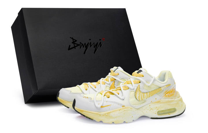 Nike Nike Air Max Fusion Low top Running Shoes Men's White Yellow