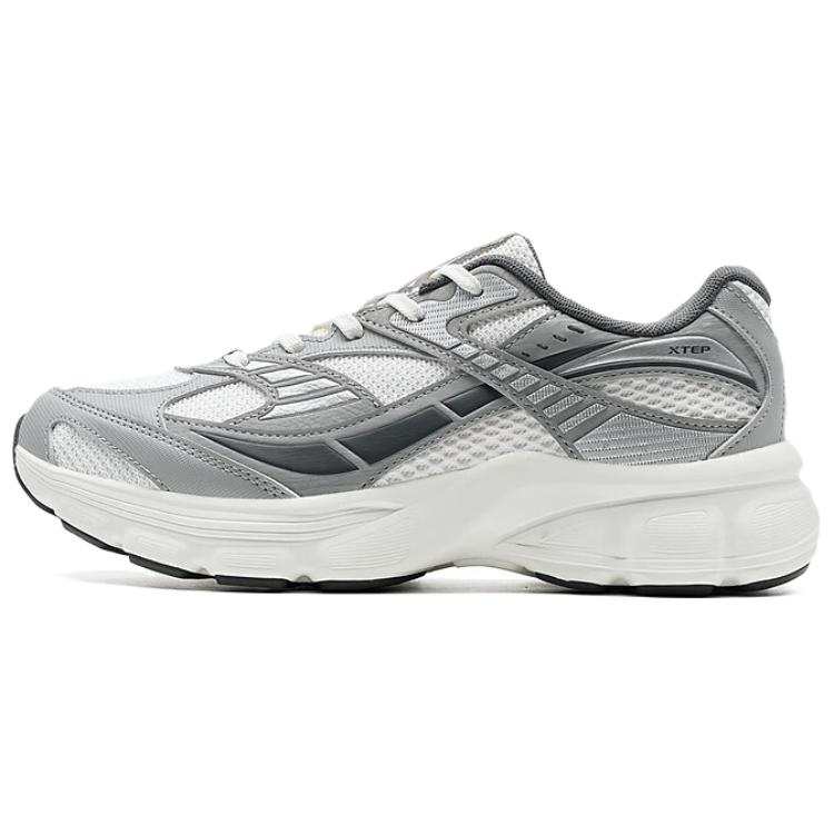 XTEP Slip Resistant And Breathable Low top Chunky Sneakers Women's Gray Silver White