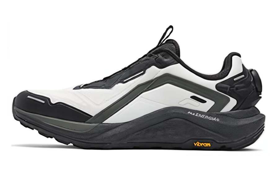 FILA BOA WOLF Fabric Low top Running Shoes Men's Black White