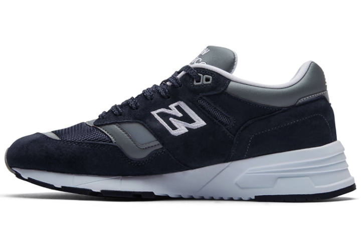 New Balance New Balance 1530 D Wide 'Navy Grey'