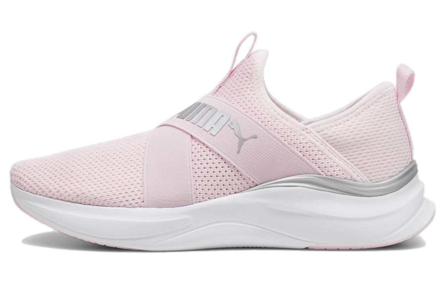 PUMA Softride Slip Resistant Low top Running Shoes Women's Pink