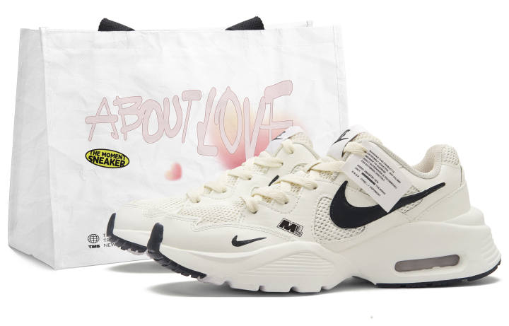 Nike Nike Air Max Fusion Low top Running Shoes Unisex Black Rice White