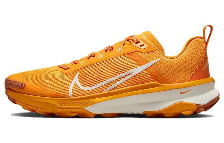 Nike Nike React Terra Kiger 9 Melon Tint Sundial Bright Mandarin Sail Women's