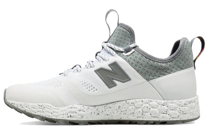 New Balance New Balance Fresh Foam Trailbuster 'White Grey'