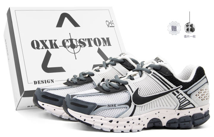 Nike Nike Zoom Vomero 5 Low top Running Shoes Women's Black Gray