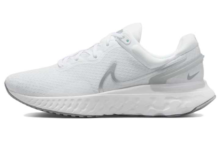 Nike Nike React Miler 3 Low Tops White Women's