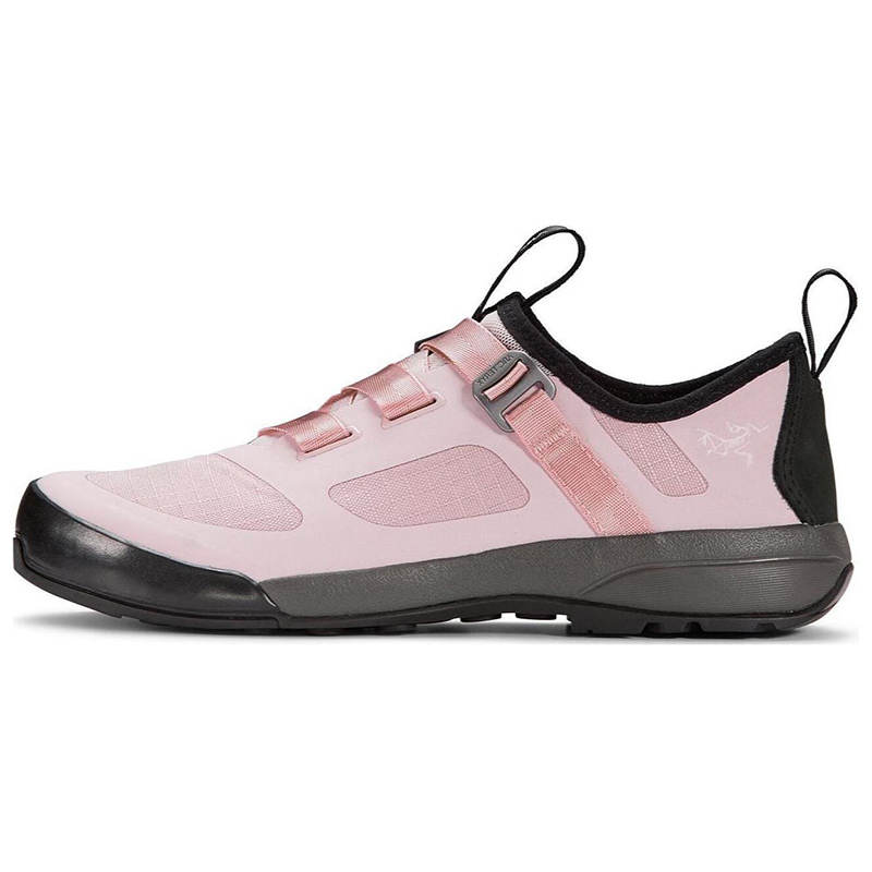 Arcteryx Arc'teryx Arakys Cushioning Slip Resistant Low top Outdoor Shoes Women's Pink