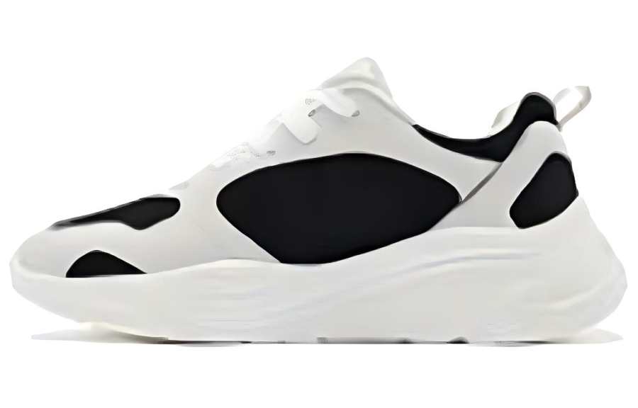 QIAODAN Slip Resistant Abrasion Resistant Low top Chunky Sneakers Women's Black White