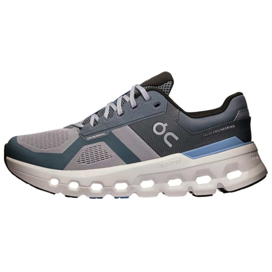 On Cloudrunner 2 On 'Alloy Chambray'
