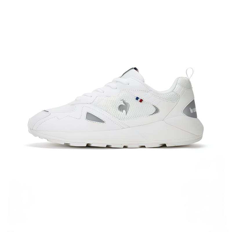 Le Coq Sportif Low top Running Shoes Unisex