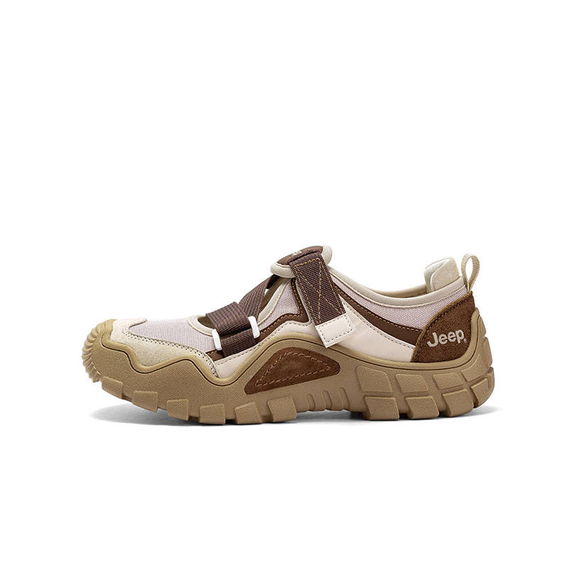 Jeep Outdoor Shoes Women's Low Top Coffee