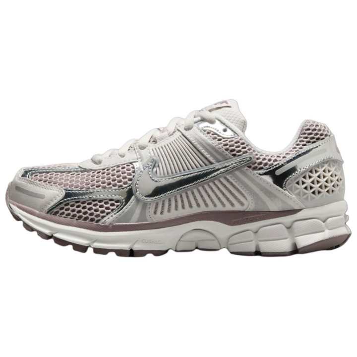 Nike Nike Zoom Vomero 5 Breathable Low top Casual Training City Commuting Running Shoes Women's White Silver