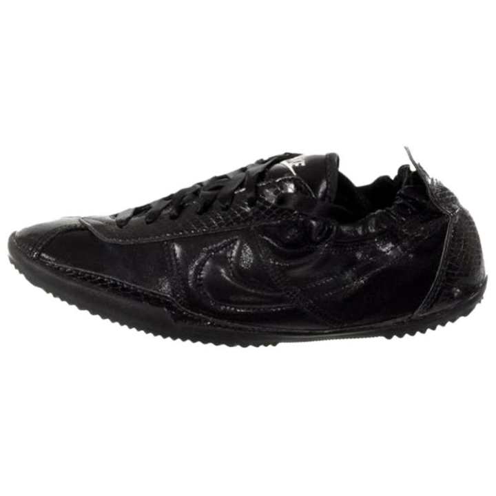 Nike Nike Slip Resistant Abrasion Resistant Low top Running Shoes Women's Black
