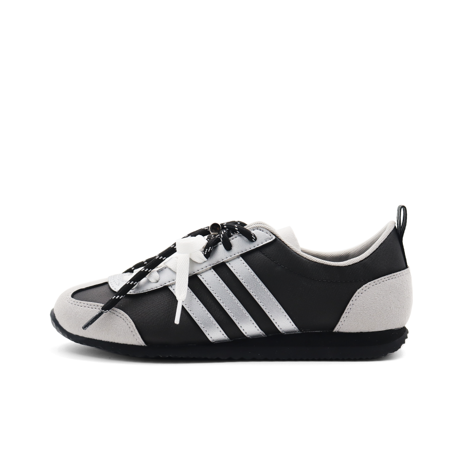 Adidas Adidas VS JOG 2.0 Naughty Doll, Silver Wings Slip Resistant Abrasion Resistant Low top Casual Shoes Unisex Black Silver