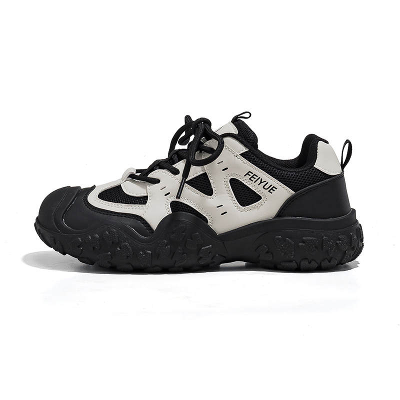 FEIYUE Slip-Resistant Abrasion-Resistant Low-top Chunky Sneakers Women's Beige Black