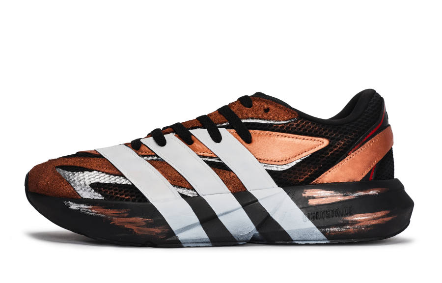 Adidas Adidas LIGHTBLAZE Abrasion Resistant Low top Running Shoes Men's Black Gold White