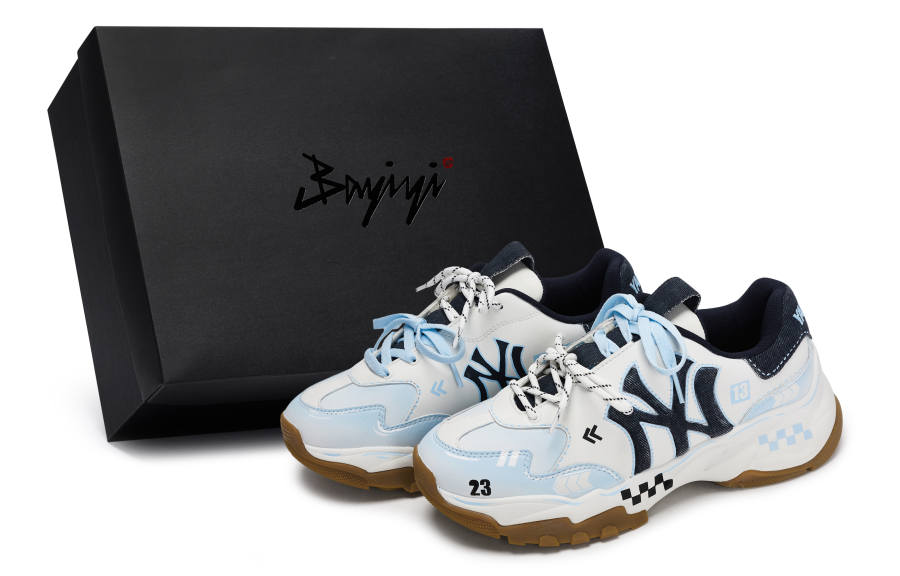 MLB New York Yankees 811 Manufacturing, Sprinting Star, Special Shoe Box Slip Resistant Abrasion Resistant Low top
