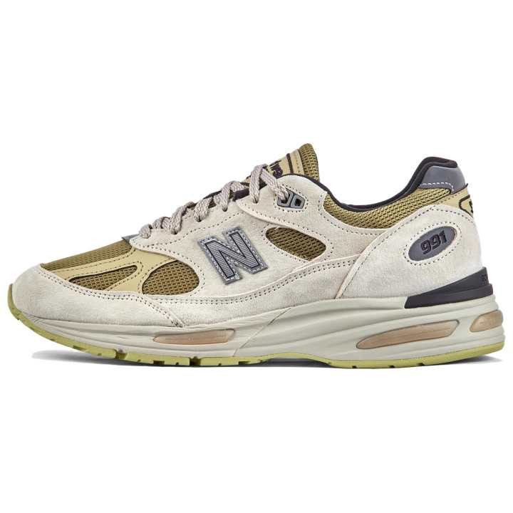 New Balance New Balance NB 991 V2 Running Shoes Unisex White Green