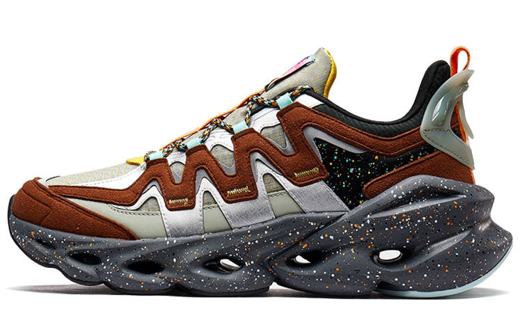 XTEP Textile, Synthetic Leather Cushioning, Wear Resistant Low top Running Shoes Men's Brown Black