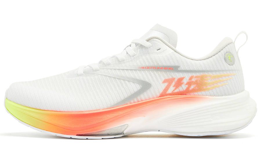 QIAODAN Cushioning, Wear Resistant Low top Q KUNGFU PRO Sprint Running Shoes Men's White Flying Shadow Orange