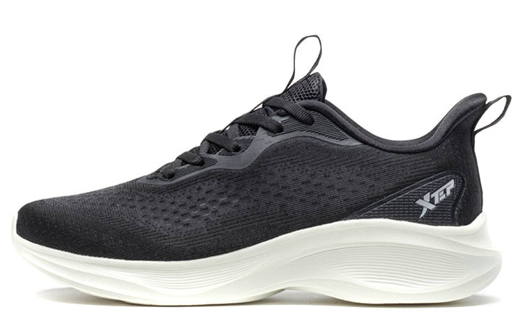 XTEP Cushioning Slip Resistant Abrasion Resistant Breathable Rebound Low top Running Shoes Women's Black