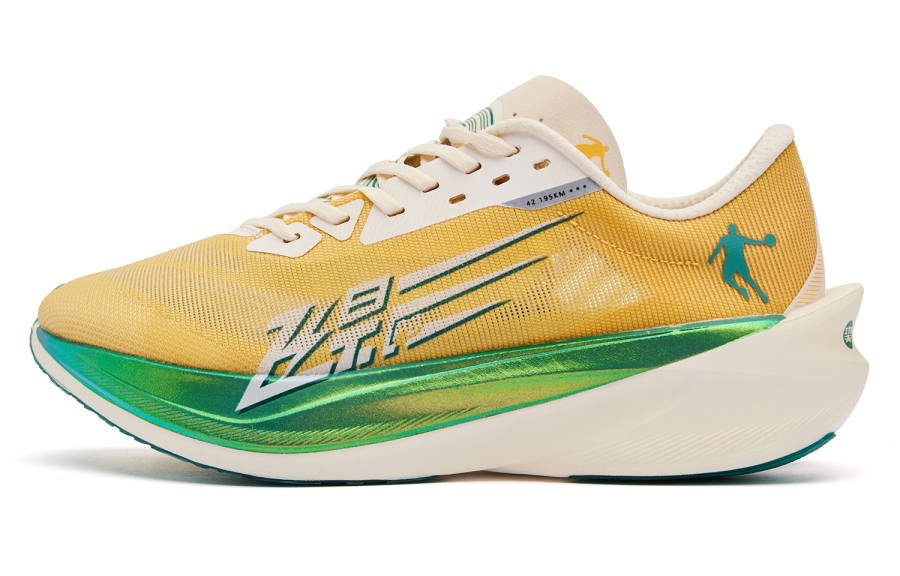QIAODAN Feiying PB4.0 Running Shoes Men's Low Top Marigold Yellow Green