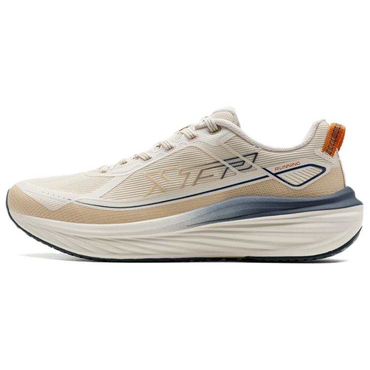XTEP Slip Resistant Abrasion Resistant Low top Casual Running Shoes Men's Beige Blue