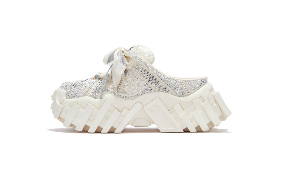 FERNANDA FRANKLIN Quiet Odor Resistant Closed Toe Slippers Women's