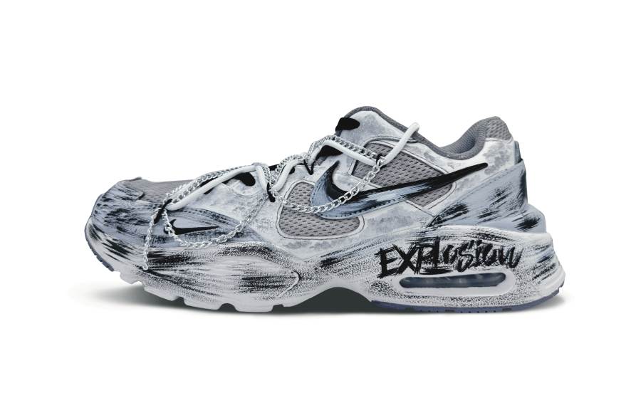 Nike Nike Air Max Fusion Slip Resistant Abrasion Resistant Low top Running Shoes Women's Black White Gray