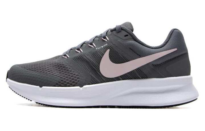 Nike Nike Run Swift 3 Low top Running Shoes Women's Gray