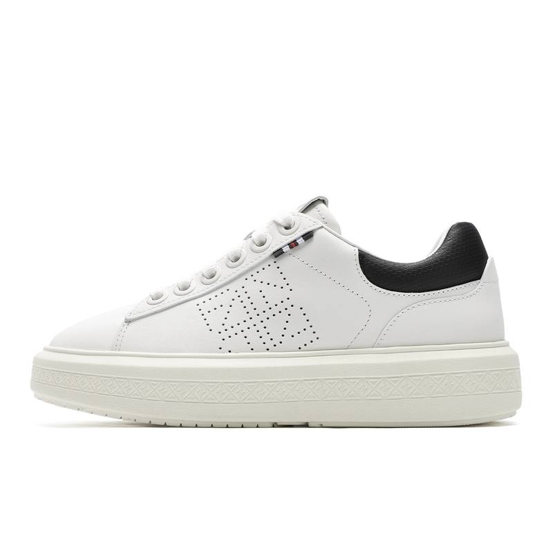 FILA Abrasion Resistant Low top Running Shoes Women's Fragrant Snow White/Black