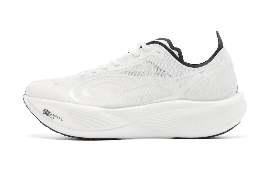 QIAODAN Flying Shadow PB3 Enhanced Running Shoes Men's Low Top Jordan White Black