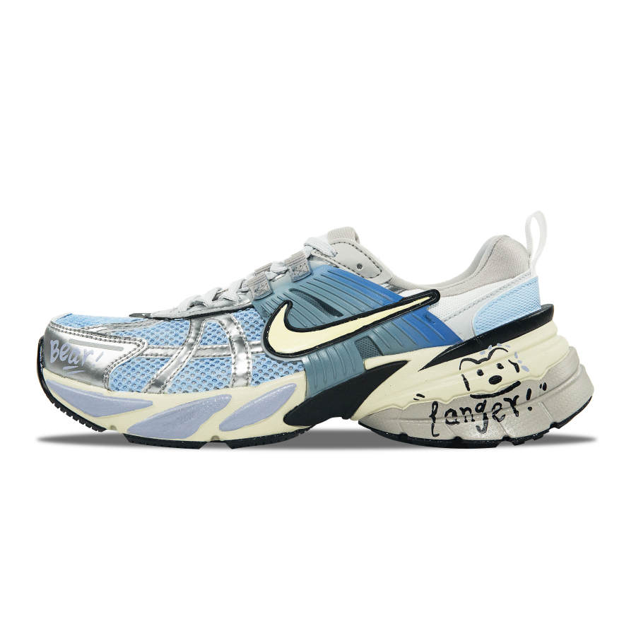 Nike Nike V2K Run Textile, Leather Cushioning Slip Resistant Cushioning Slip Resistant Low top Running Shoes Unisex