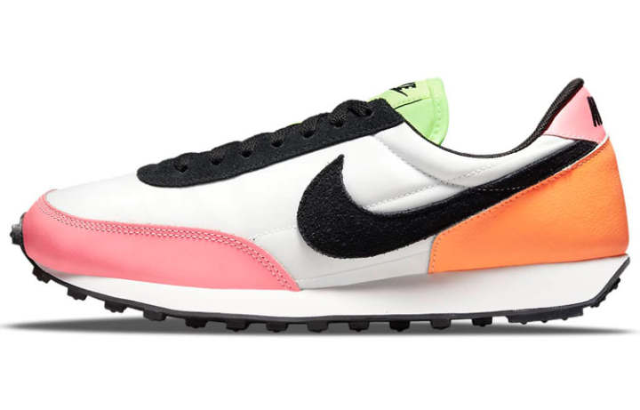 Nike Nike Daybreak Sunset Pulse Atomic Orange Women's