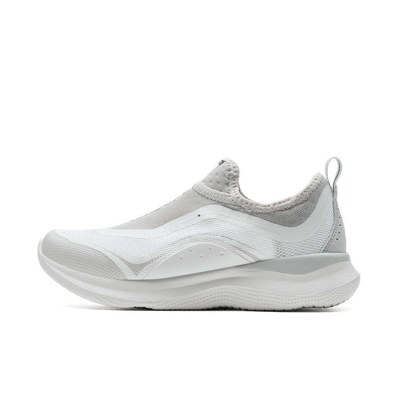 XTEP Soft Cube Breathable And Wear resistant Low top Casual Running Shoes Women's White Silver