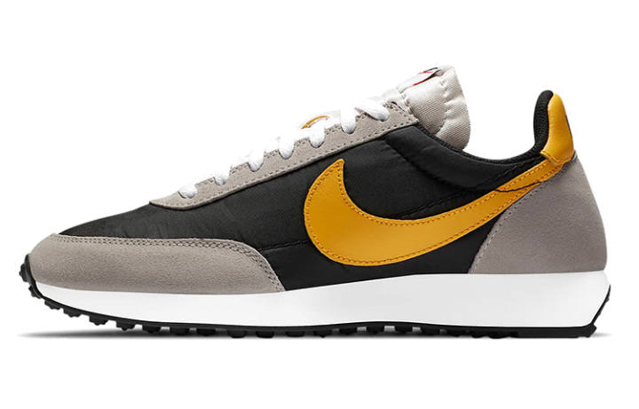 Nike Nike Air Tailwind 79 Black University Gold