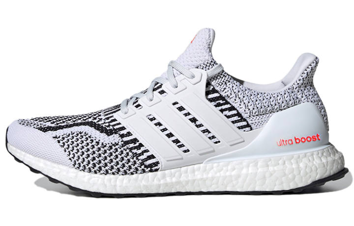 Adidas UltraBoost Adidas 5.0 Dna 'Zebra'