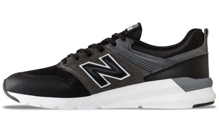 New Balance New Balance 009 Black
