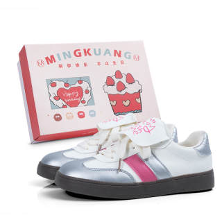 MINGKUANG Street Style Box Slip Resistant, Abrasion Resistant, Lightweight Low top Skateboard Shoes Women's