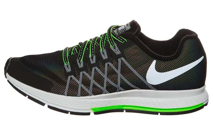 Nike Nike Air Zoom Pegasus 32 Cushioning Slip Resistant Low top Running Shoes Women's Black