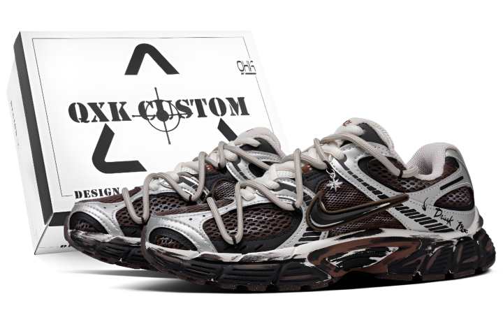 Nike Nike V5 RNR Abrasion Resistant Abrasion Resistant Low top Running Shoes Women's Silver Brown